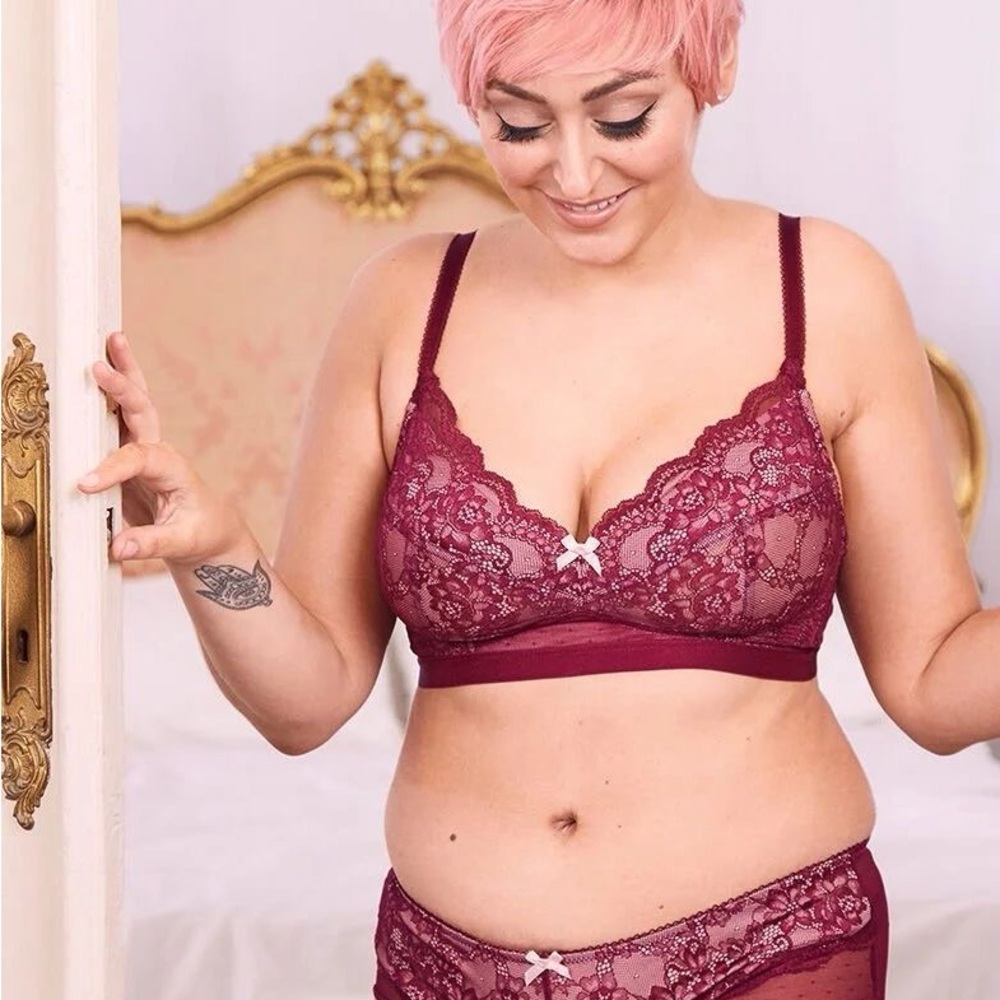 Figleaves Burgundy Juliet Lace Bralette in Mulberry
